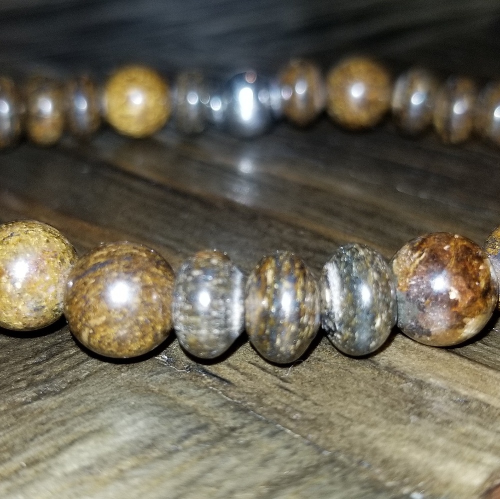 Bracelet